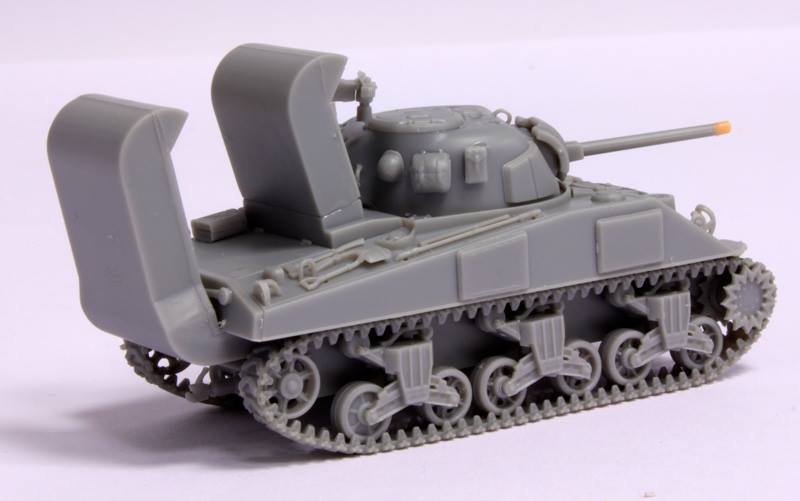 Nouveau Sherman Heller 1/72 1395804_227368634091950_1185342645_n_zpscd080205