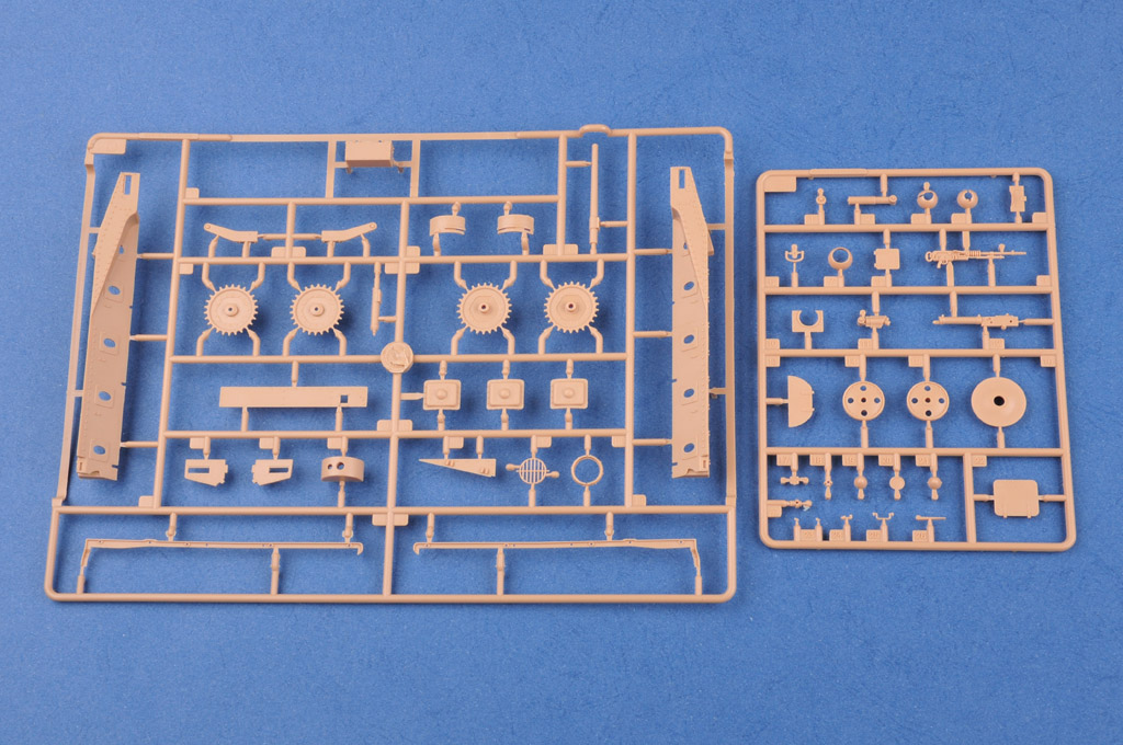 Nouveautés Hobby-Boss. - Page 5 HOBBY%20BOSS%20VICKERS%2007_zpsxczh4nzu