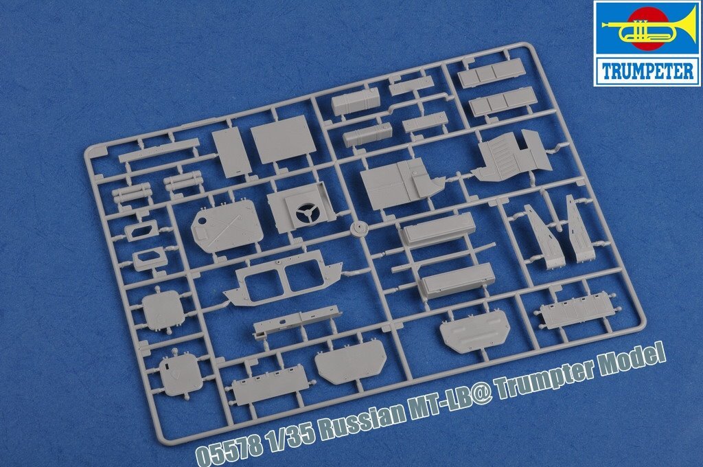 Nouveautés TRUMPETER - Page 8 TRUMPETER%2005578%20Russian%20MT-LB%2007_zpszapdl5ov
