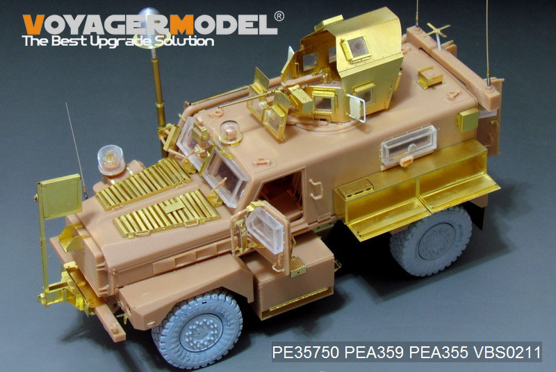 Nouveautés Voyager Model. - Page 2 VOYAGER%20Ref%20PE35750%20modern%20US%20COUGAR%204X4%20MRAP%20pour%20le%20kit%20Panda-Hobby%20Ref%20PH35003%2002_zpsfn02mkx0