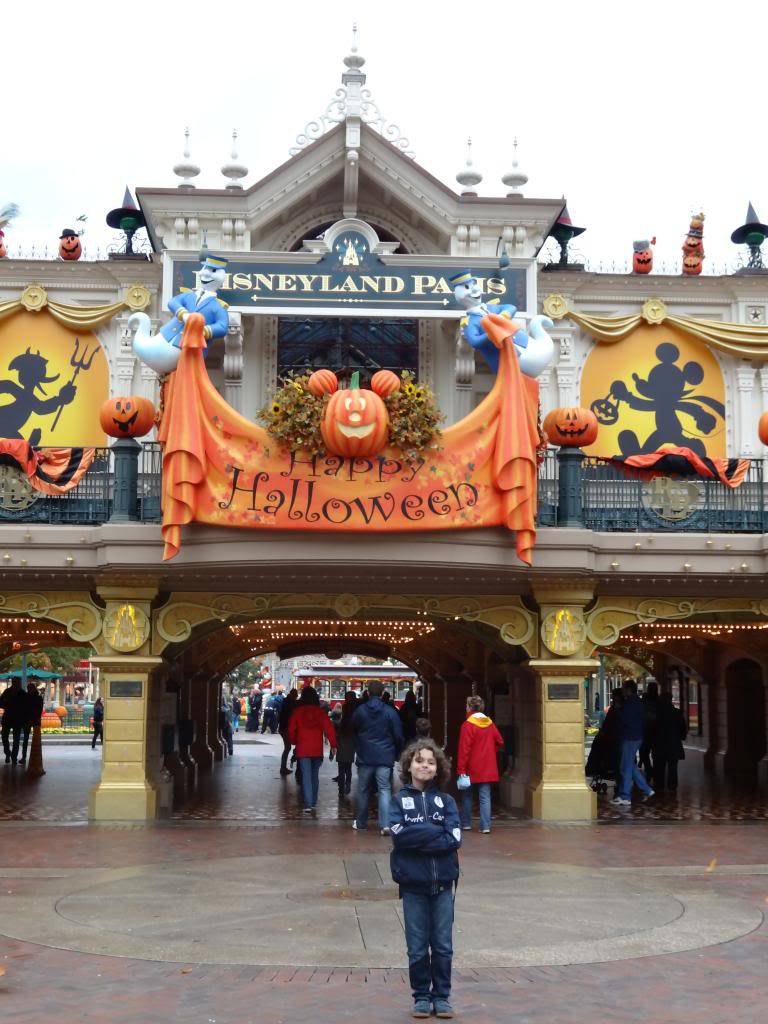 Une journée à Disneyland pour découvrir la période d' Halloween ! DSC02789_zps0fe6b3af