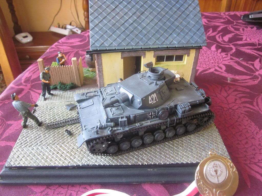 Panzer 4 ausf.D en réparation dans le Nord. IMG_5243_zpsa940079d