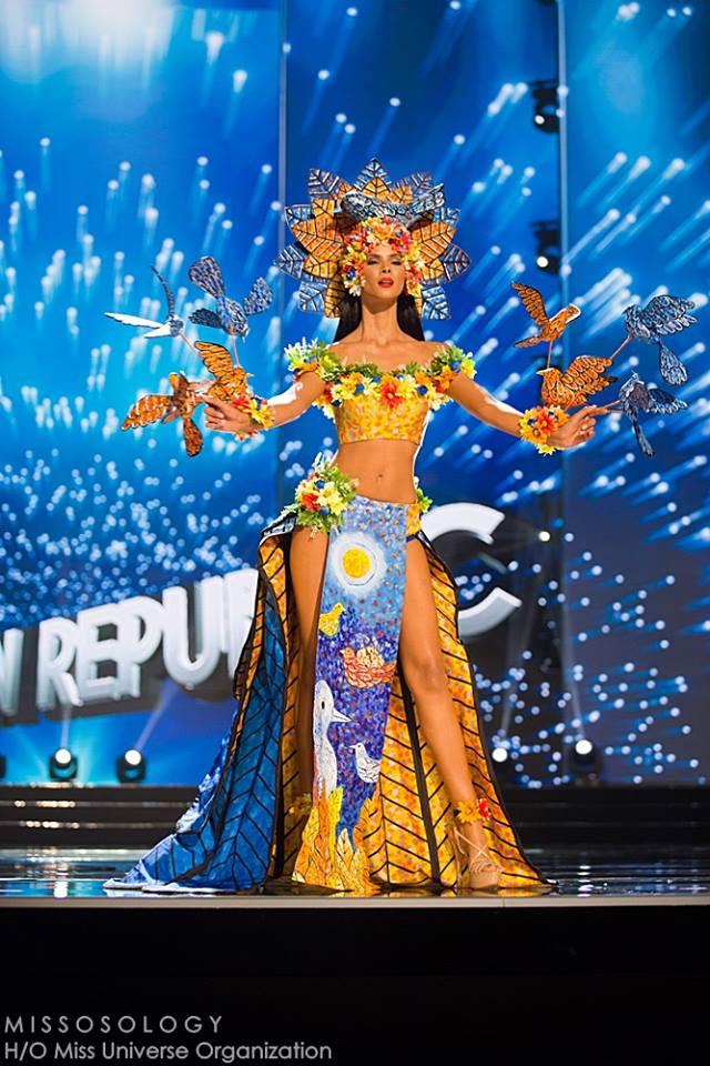 Miss Universe 2016 - NATIONAL COSTUMES - Page 2 Dominican%20Republic1_zpsbrfglmn9