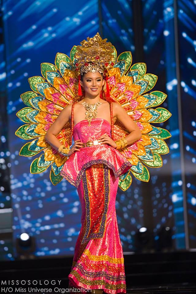 Miss Universe 2016 - NATIONAL COSTUMES - Page 2 Singapore_zpsgrxwfpdk