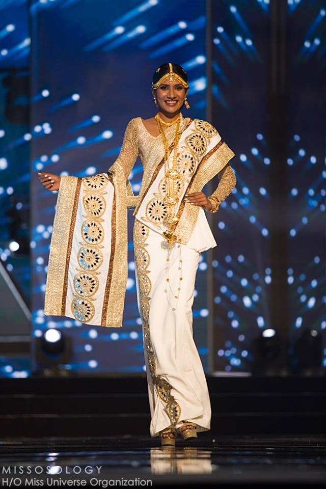 Miss Universe 2016 - NATIONAL COSTUMES - Page 2 Sri%20Lanka_zpsu4p7rfs9