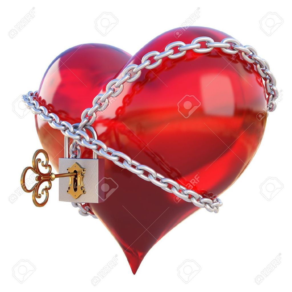 ♔ PAGEANT MANIA ♔ ➳ ⚛Binibining Pilipinas 2016 ⚛ ❣️❣️❣️HOT PICKS❣️❣️❣️❣️ 8657056-red-heart-wrapped-a-chain-padlocked-isolated-on-white-Stock-Photo_zps8p6nimj5