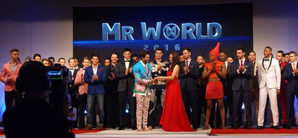 Road to Mister World 2016 - Final Night Photos Added - Page 15 13700102_10155065636019488_5236391528486424267_n_zps6kdieo06