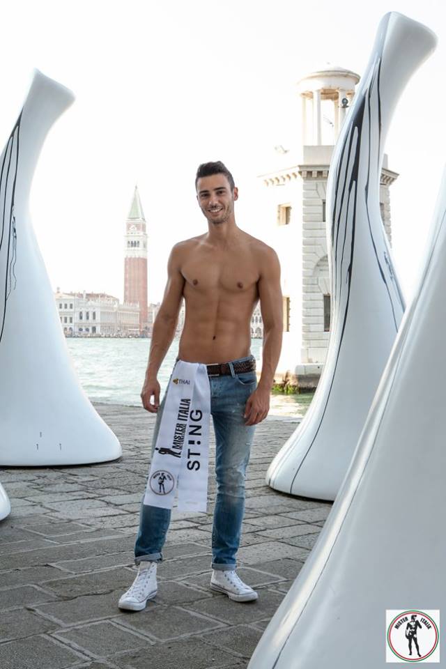 Vinicio Modolo (Mister ITALY  International 2016) - 2nd Runner Up 14222310_220337928381470_5851006760874593053_n_zps3zmkyai5