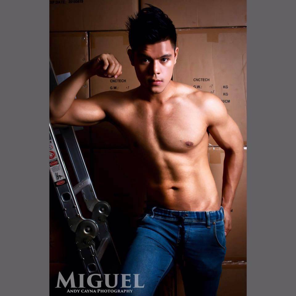 Miguel Alexis Maliwat (Philippines Model Intl'2016) 14650146_1286334894713093_2526090896244147757_n_zps9bcn1ho0