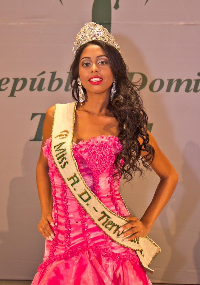 Nicole Jimeno (DOMINICAN REPUBLIC 2016) 14344107_1134331419984915_3627385053519523191_n_zpsllpprf0b