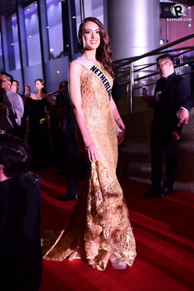 ****Miss Universe 2016 - Complete Coverage - The Final Stretch!**** - Page 18 20170116-miss_universe_governors_ball_red_carpet-001_0CC51194E0374B00B0A5D1087D599440_zps6upn06tx