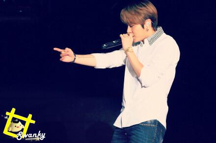 [PICS] [27.06.13] Junhyung @ AIA Kpop Concert BN6KzsUCYAAAWy5_zps3ef7e5ac