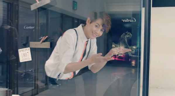 [PICS] [05.07.13]BEAST SHINSEGAE DUTY FREE Capture BOZvkHfCYAA5TBK_zps89d52a72