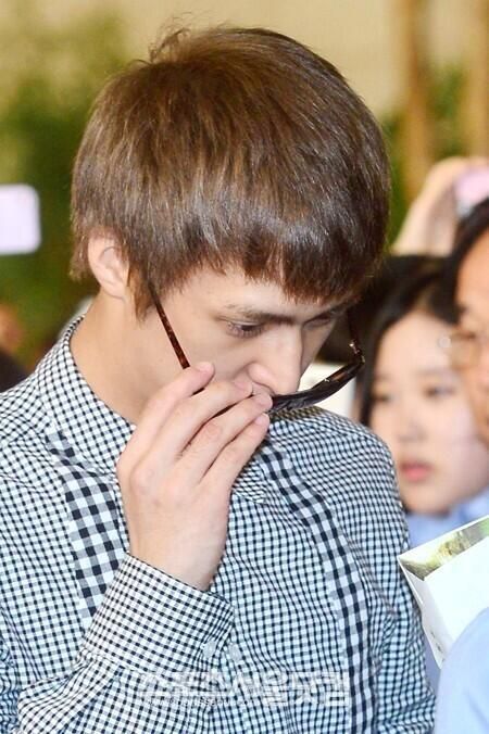 [PICS] [11.08.13] DongWoon @ Gimpo Airport BRX-21hCMAEAOOc_zps6c9297f1