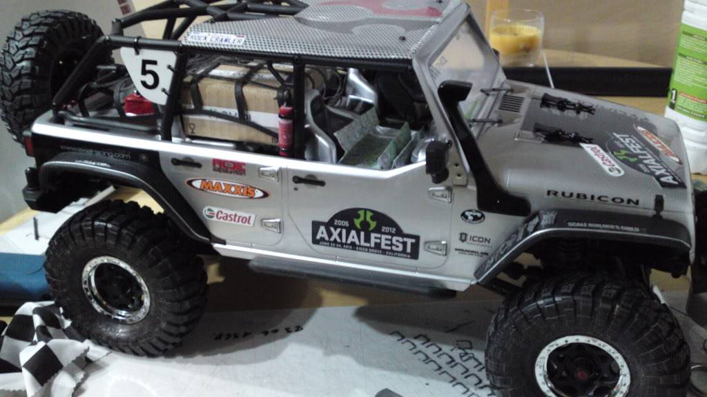 Axial scx10 Rubicon 2012 04012013631_zps40f04ea4