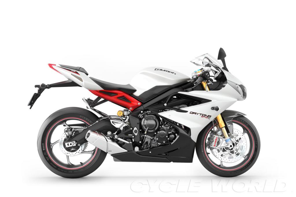 nova triumph daytona 675 e 675R 2013 2013-Triumph-Daytona-675R_010_zpsbc2636c8