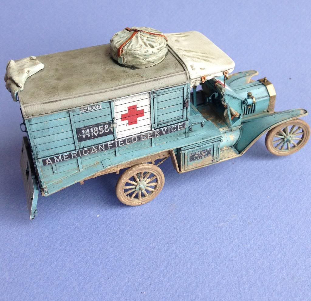 Ford T ambulance, [Resicast sur base GBS, 1/35] IMG_1334_zps05f88e6a