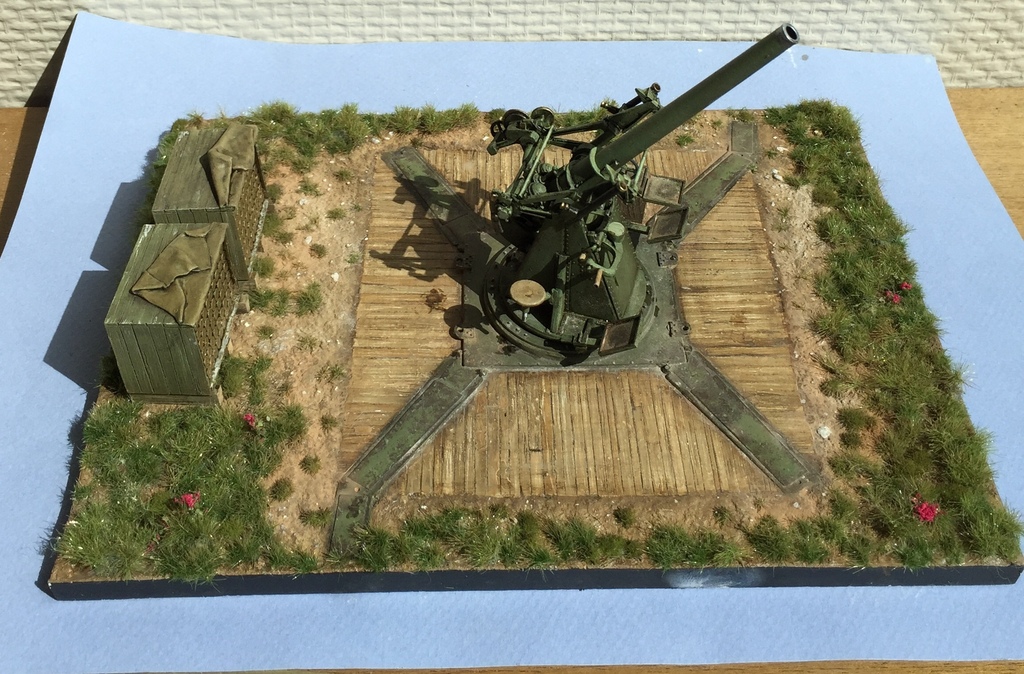 3inch AA gun & base « UK 1918 » - Resicast 1/35 IMG_3816_zpsl3aenau1