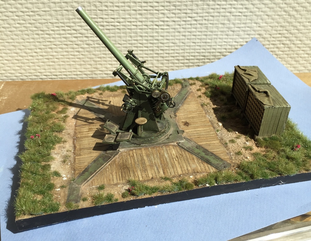 3inch AA gun & base « UK 1918 » - Resicast 1/35 IMG_3819_zps4bwlpziq