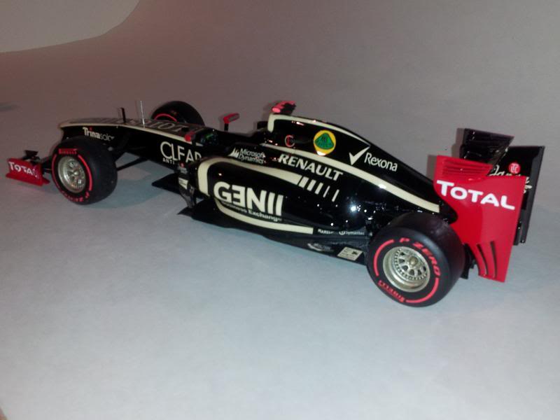 lotus e20  2014-03-01221010_zps3979442a