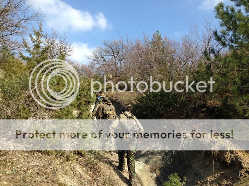  ASAF BUSHCRAFT 9/3/2014 Trekking a Montebello IMG_2973_zps8c123721