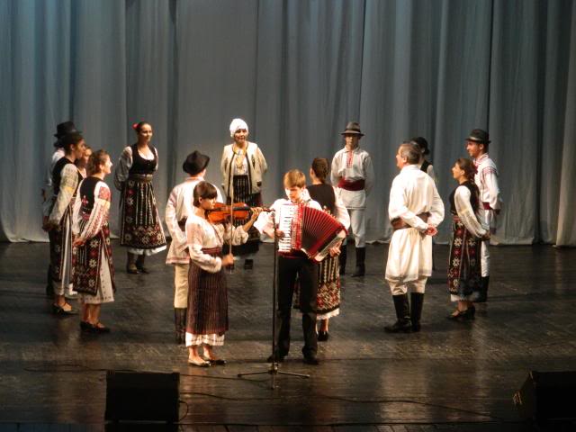 8 sept 2013, Sărbătoarea Naţionala „Limba noastră cea română” - CERNĂUŢI 3-024_zps092f220c