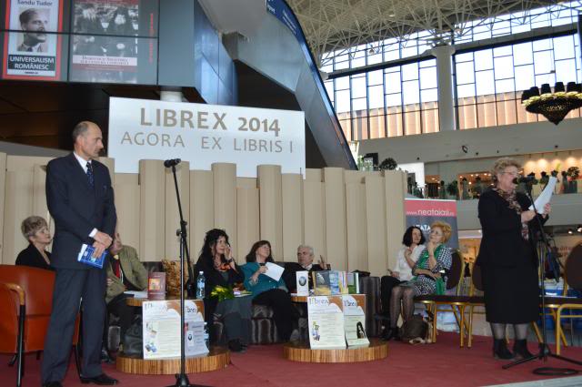 12 MARTIE 2014, participarea Asociatiei Universul Prieteniei la Targul de carte LIBREX- Iasi 6-025_zpsa4d2c4e3