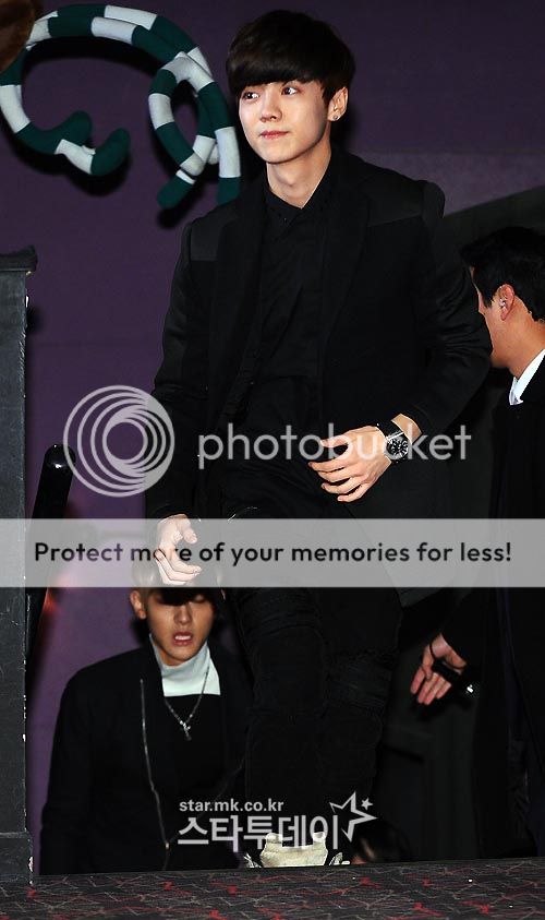  [NEWS] 131211 Saving Santa Premiere [32P] 24_zpsf0effc70