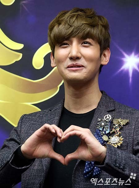 [16.01.2013] Conférence de presse pour "Moonlight Prince" 130116Moonlightprincepressconf41