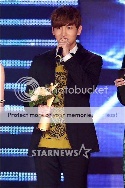 [15.01.2013] Asia Model Awards 2013 2013011522070384311_1