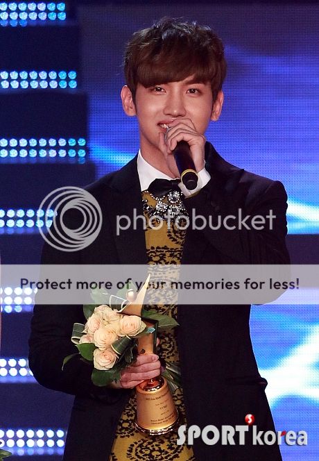 [15.01.2013] Asia Model Awards 2013 20130115221119516