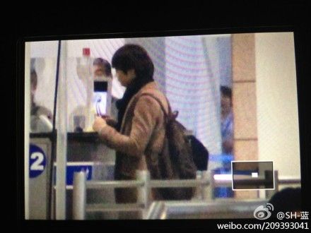  121117 SHINee @ Aeropuerto Shanghai Pudong Tumblr_mdmk5qjn0p1qcl8qx