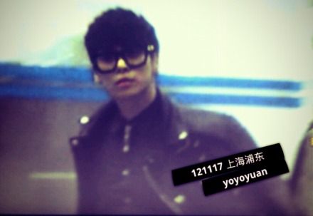  121117 SHINee @ Aeropuerto Shanghai Pudong Tumblr_mdmko63wbT1qcl8qx