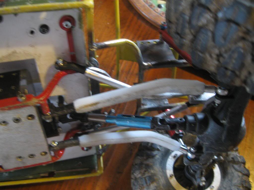 scx10 - AXIAL SCX10 mon prontcho - Page 2 IMG_0442_zpsbf17dab1