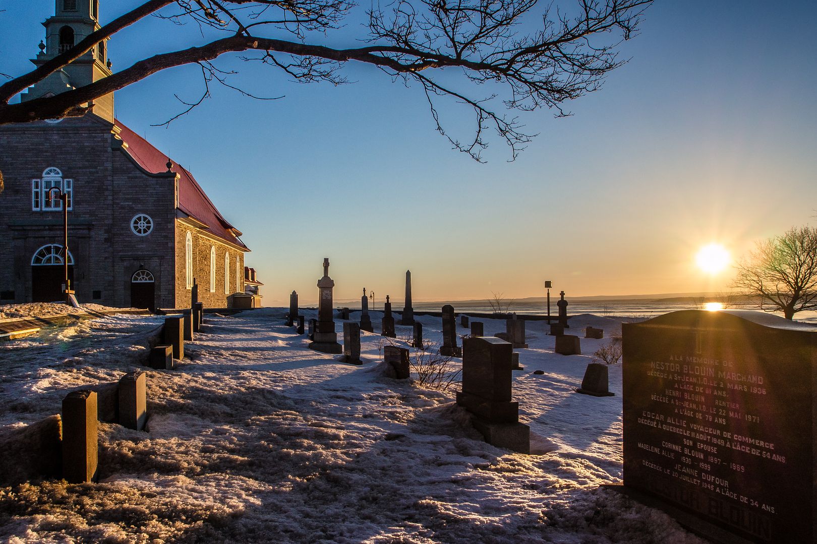 Lever de soleil sur l'église de St-Jean Ile%20369_zpsfcgitazq