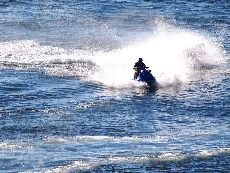 Jet ski en face!! P1102448