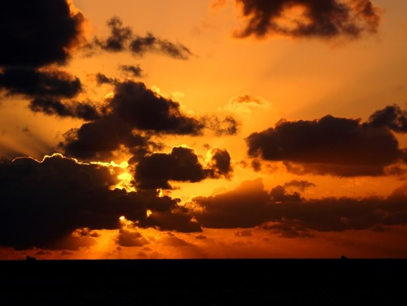 Coucher du 26 Decembre a Punta del Este PC262143