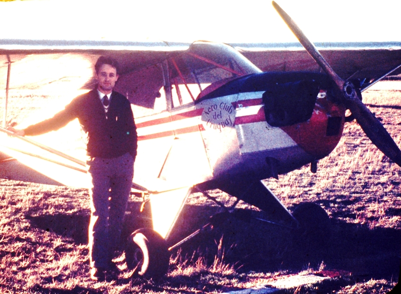 Tres vielles  "machines",et autres choses..(Ajoute  10 bis).Encore!! Aeronca%20y%20yo%20-%20copia_zpssxcjs9hv