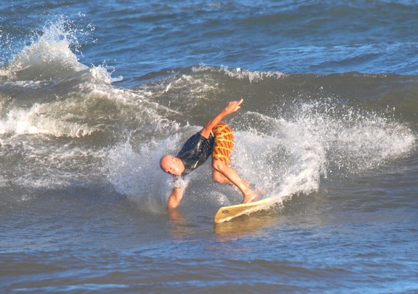 Surfers apres l'orage!! P2012870