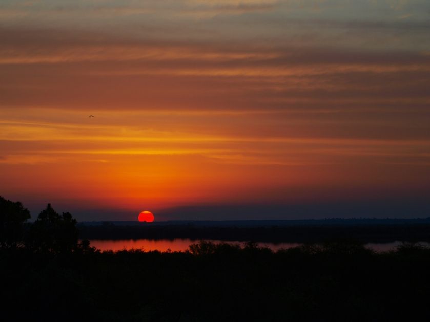 Encore un soleil qui se cache!! PA057357