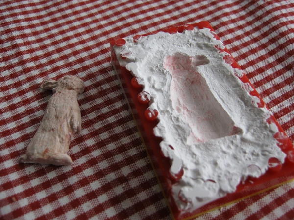 Experimenting with gesso - One part mold B0ab2b57-9616-47b4-b3d2-f675793e5df1_zpsf0bb2309