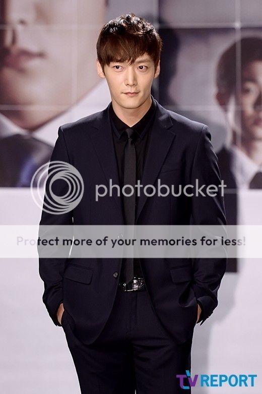 Choi Jin Hyuk PPPressCon2_zps4124620e