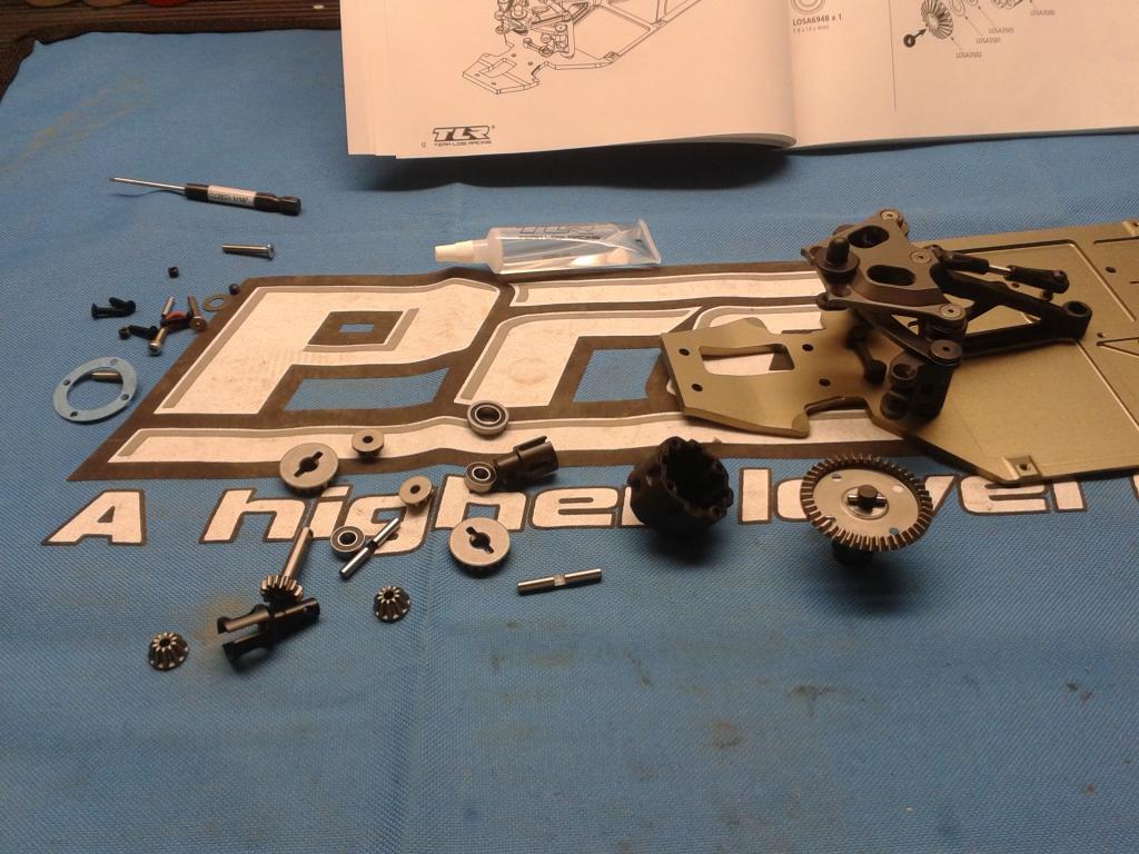 TLR 8IGHT-E 3.0 (Build) Terminé  20150207_152321_zpscc4df5a4