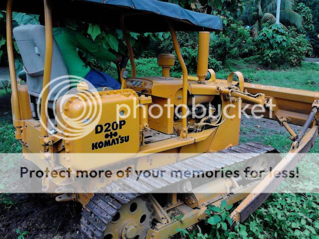 Komatsu D20P IMG_20130107_123353_zps95625efa