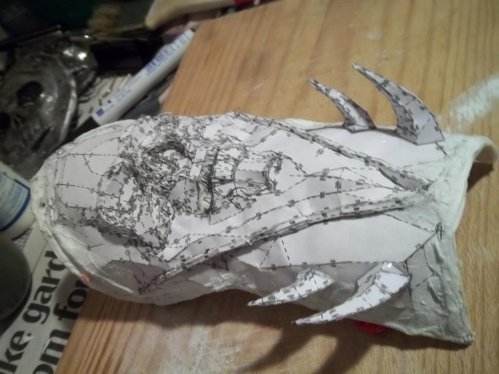 Proceso: Armadura Lich King Pepakura - Page 3 39Brazalderechoespinas_zps3a8a11f1