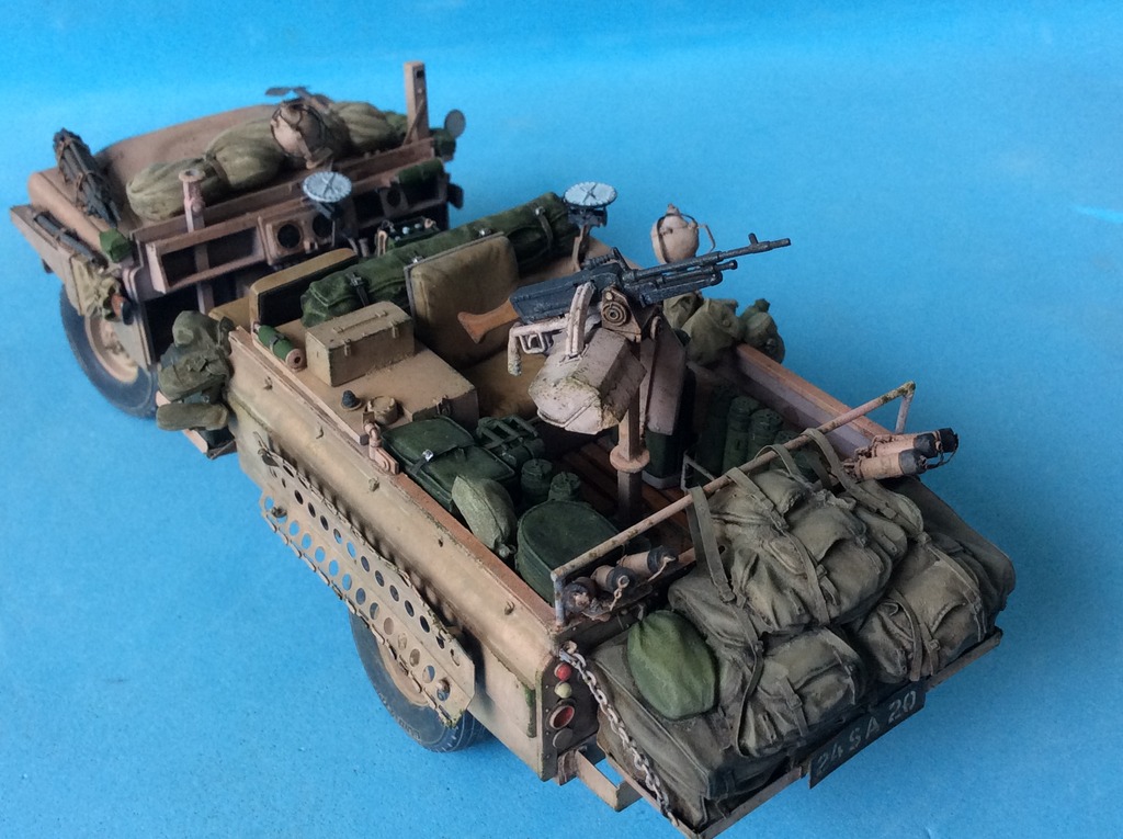 SAS LAND ROVER PINK PANTHER. TAMIYA 1:35 059_zpsvvlgzinr