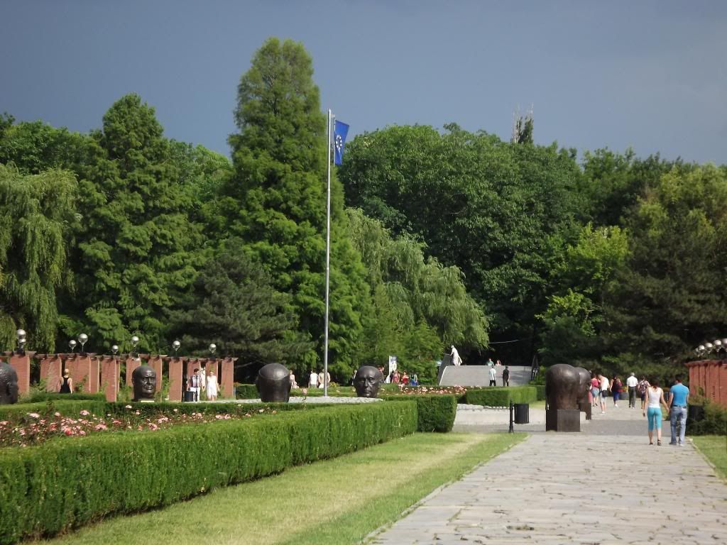 PARCUL HERASTRAU -- BUCURESTI - Pagina 13 H34_zps90f29cab