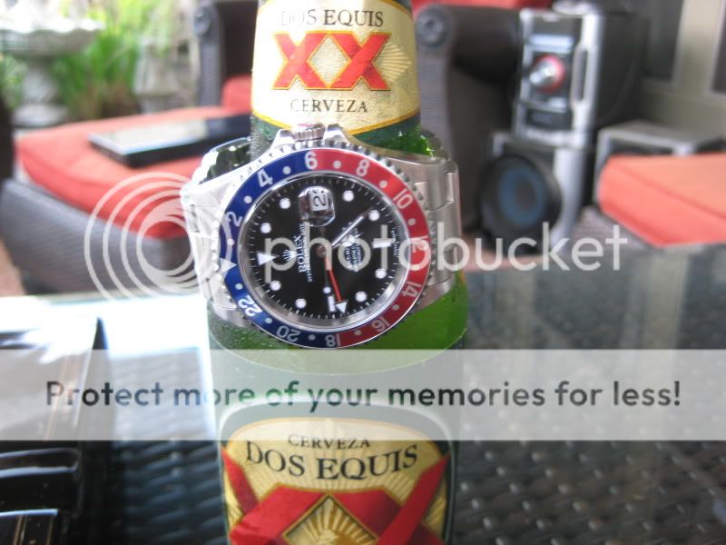 Who's gonna wear a watch with patriotic colors for the 4th????  IMG_2804