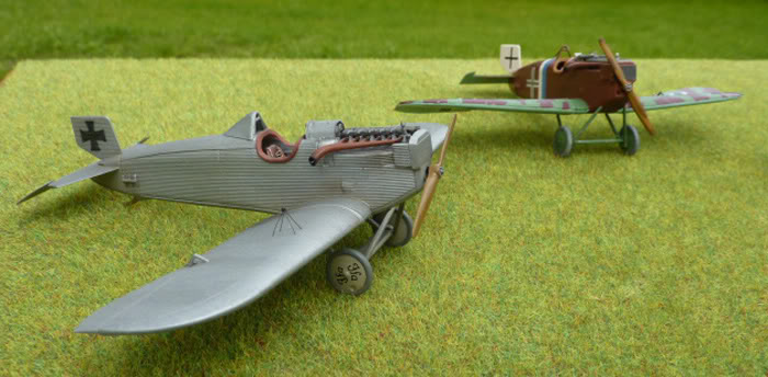 JUNKERS D. 1 version courte [Roden] 1/72  (jud1) - Page 2 P1000971