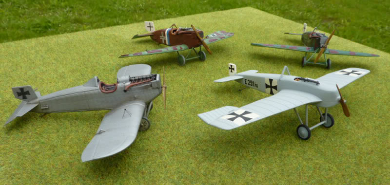 JUNKERS D. 1 version courte [Roden] 1/72  (jud1) - Page 2 P1000976